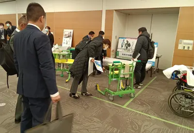 介護ロボット「移乗です」Ⅱ_介護ロボット全国3