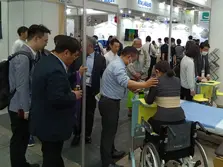 介護ロボット「移乗です」Ⅱ_バリアフリー展_4