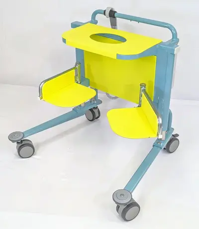 介護ロボット「移乗です」Ⅱ_image01