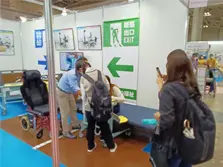 介護ロボット「移乗です」Ⅱ_国際福祉機器展6