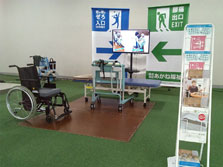 介護ロボット「移乗です」Ⅱ_労働災害防止説明会1