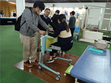 介護ロボット「移乗です」Ⅱ_労働災害防止説明会4